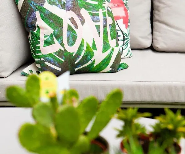 Apartment Maison Rebelle Ostende